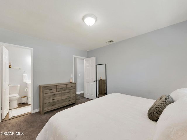 458 Houston Drive, Thousand Oaks, CA 91360