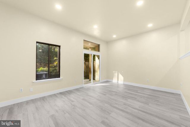 47 MARA CT, Cherry Hill, NJ 08002