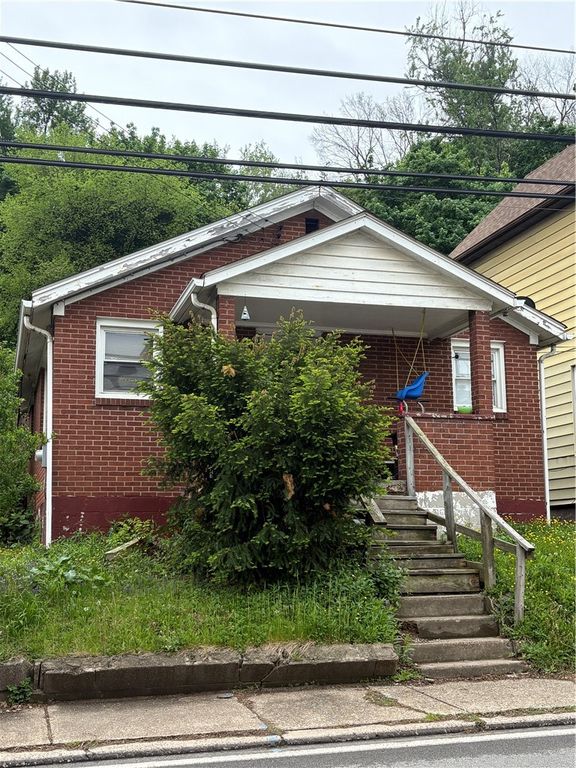 444 Wall, Wall Boro, PA 15148