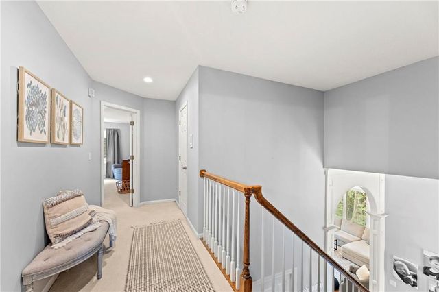 1567 Oakwood Lane, Liberty, MO 64068