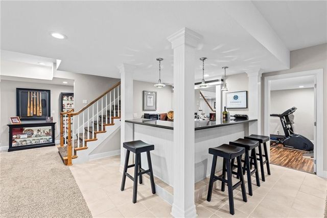 1567 Oakwood Lane, Liberty, MO 64068