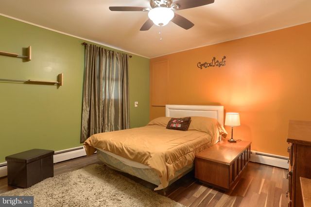 1411 ESTHER DR, Lebanon, PA 17042