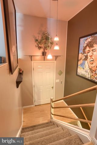 1411 ESTHER DR, Lebanon, PA 17042