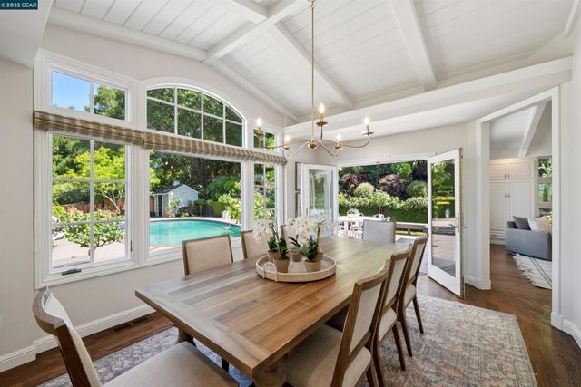 3815 Palo Alto Dr, Lafayette, CA 94549