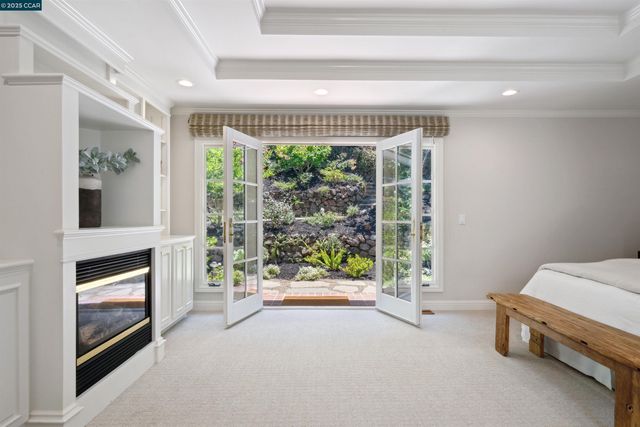 3815 Palo Alto Dr, Lafayette, CA 94549
