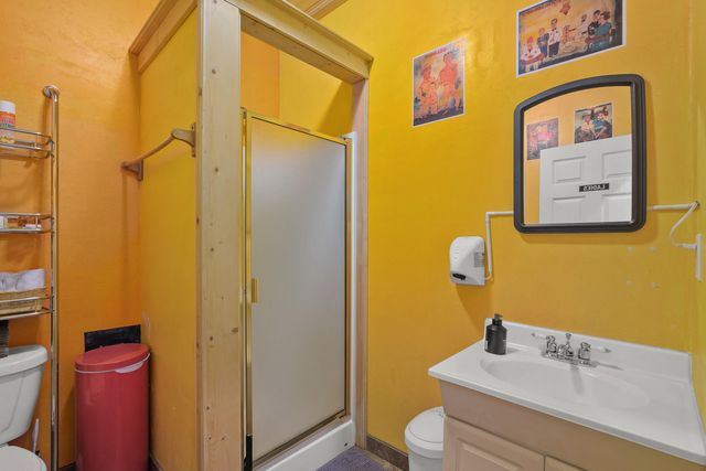 3305 Dick George Road, Cave Junction, OR 97523