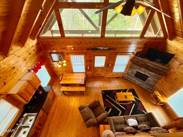 1724 Azalea Circle, Sevierville, TN 37876