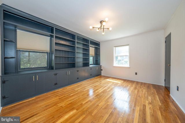 353 S OLD MIDDLETOWN RD, Media, PA 19063