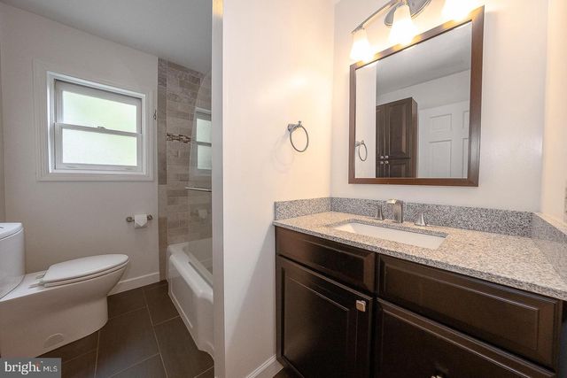 353 S OLD MIDDLETOWN RD, Media, PA 19063