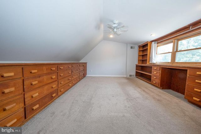 353 S OLD MIDDLETOWN RD, Media, PA 19063