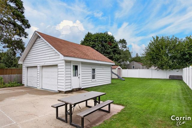370 Norwood Street, Rockford, MI 49341