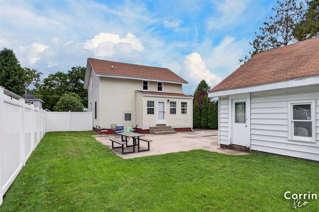 370 Norwood Street, Rockford, MI 49341
