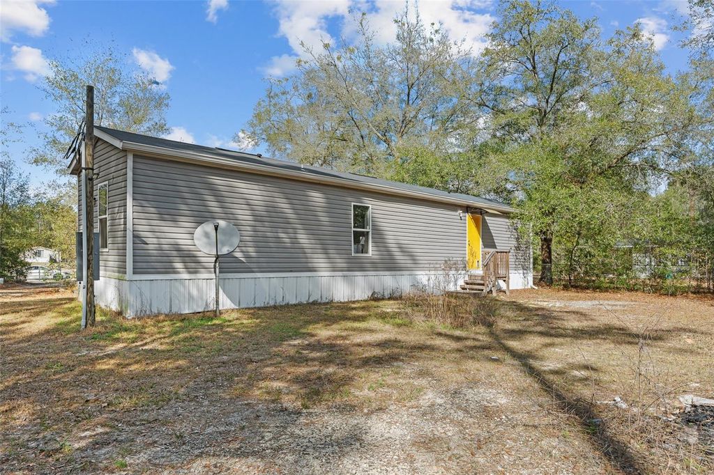 Image 1 of property listing at 15870 SW 3RD LANE, Ocala, FL 34481
