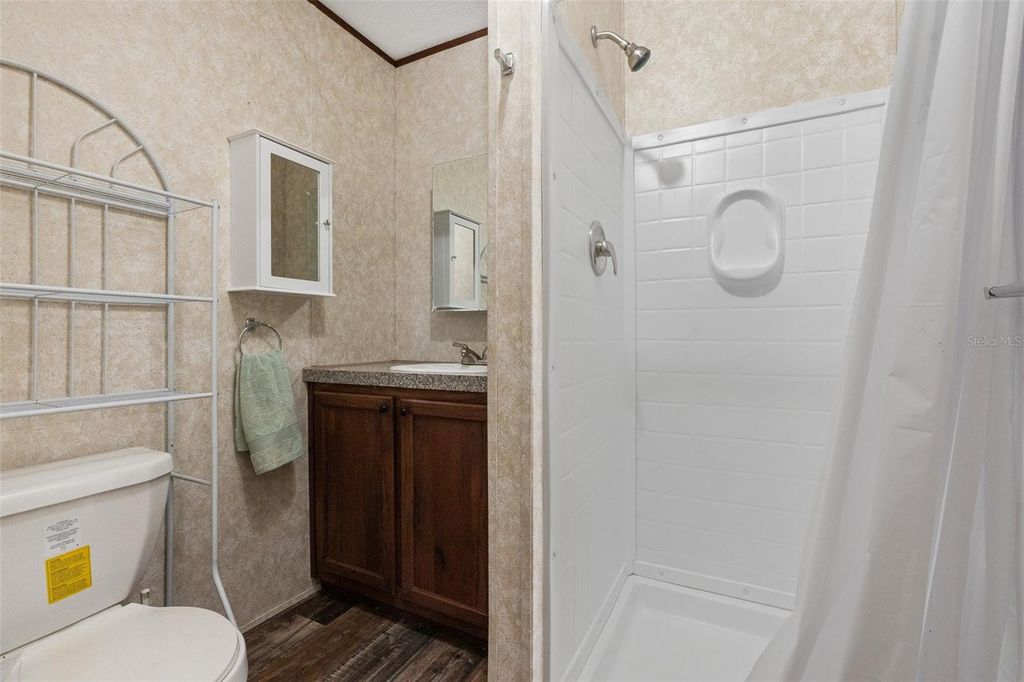 Image 18 of property listing at 15870 SW 3RD LANE, Ocala, FL 34481