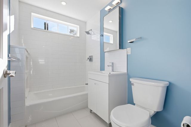 28 Saint Gregory St 2, Boston, MA 02124