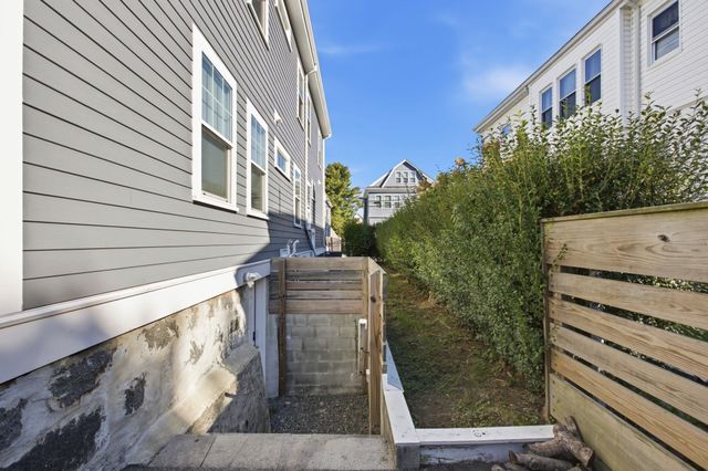 28 Saint Gregory St 2, Boston, MA 02124