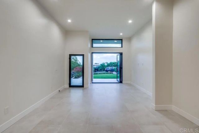2522 CHALCEDONY ST, Pacific Beach (san Diego), CA 92109