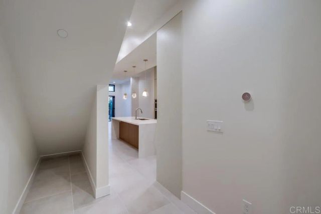 2522 CHALCEDONY ST, Pacific Beach (san Diego), CA 92109