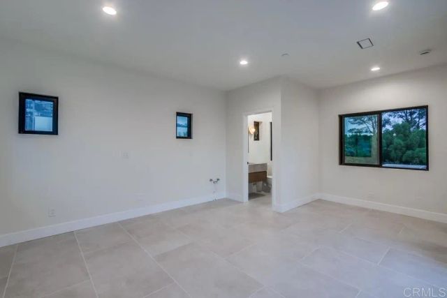 2522 CHALCEDONY ST, Pacific Beach (san Diego), CA 92109