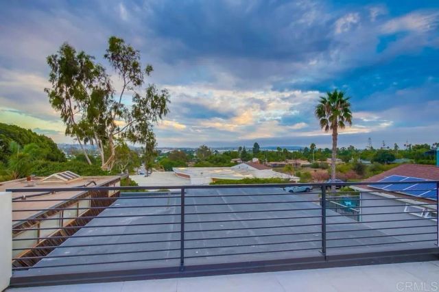 2522 CHALCEDONY ST, Pacific Beach (san Diego), CA 92109