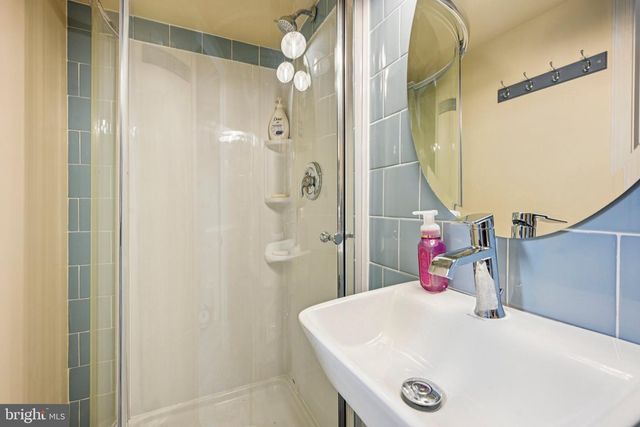 163 SHADELAND AVE, Lansdowne, PA 19050