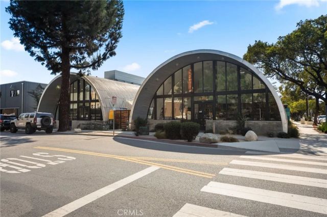918 E Civic Center Drive, Santa Ana, CA 92701