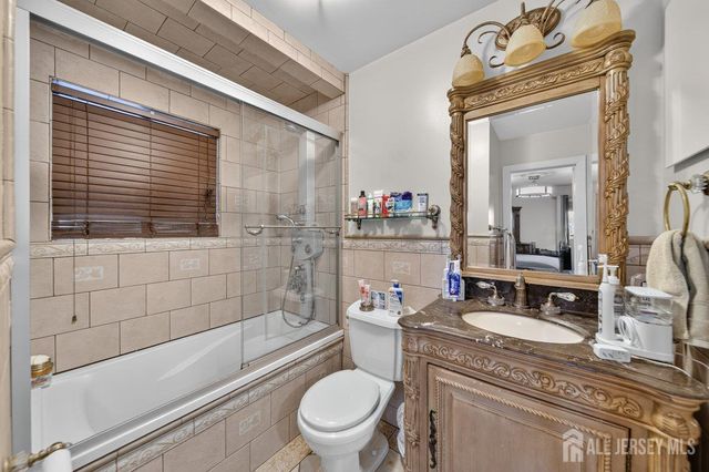 5 Ridge Road, South River, NJ 08872