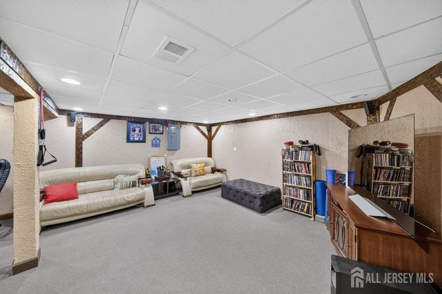 5 Ridge Road, South River, NJ 08872