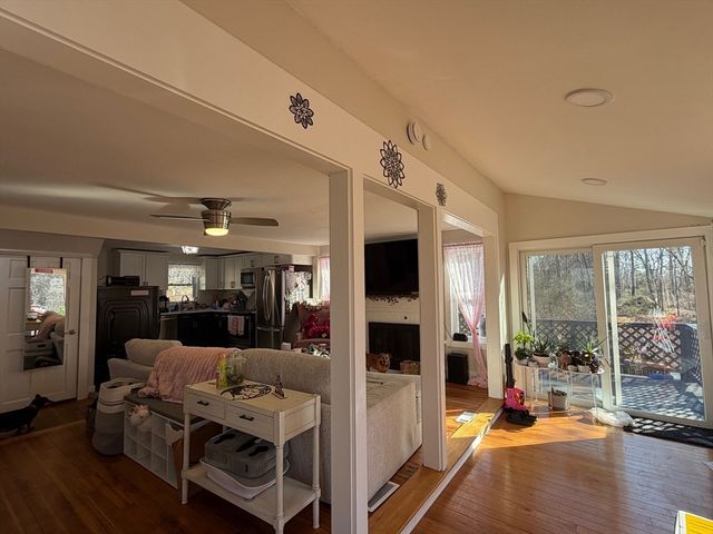 8 Wyman Avenue, Salem, MA 01970