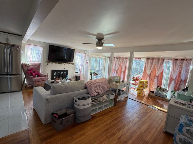 8 Wyman Avenue, Salem, MA 01970