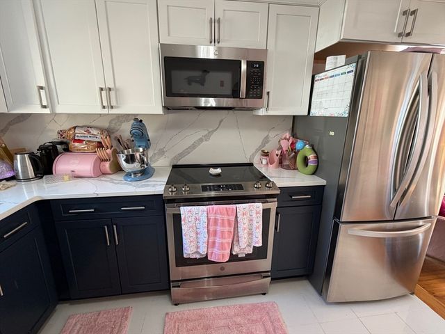 8 Wyman Avenue, Salem, MA 01970