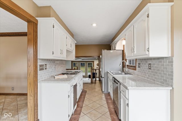 7650 Rutherglen Way, Indianapolis, IN 46254