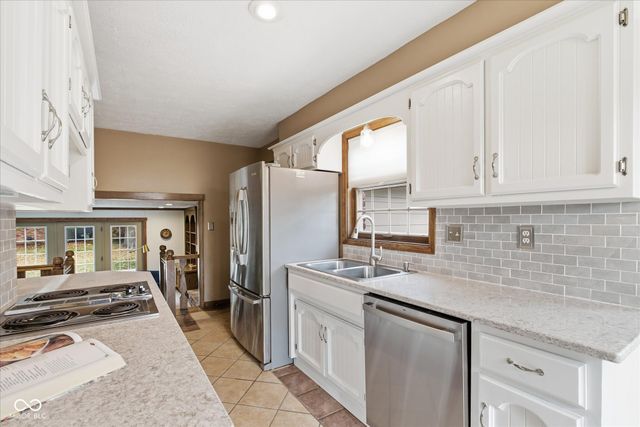 7650 Rutherglen Way, Indianapolis, IN 46254