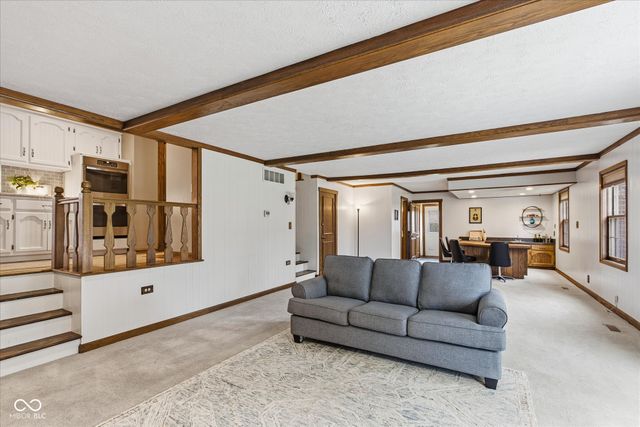 7650 Rutherglen Way, Indianapolis, IN 46254