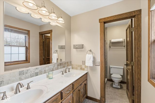 7650 Rutherglen Way, Indianapolis, IN 46254