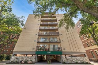 1567 Ridge Avenue 702, Evanston, IL 60201