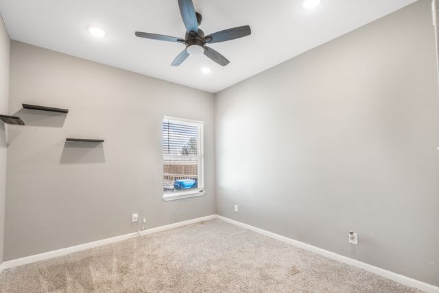 207 S James Street, Alvarado, TX 76009