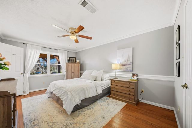 2705 Wood Cliff Court, College Station, TX 77845