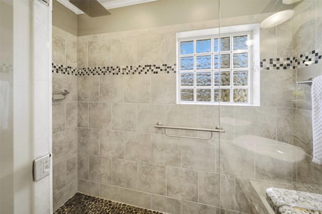 2705 Wood Cliff Court, College Station, TX 77845