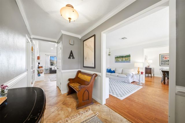 2705 Wood Cliff Court, College Station, TX 77845