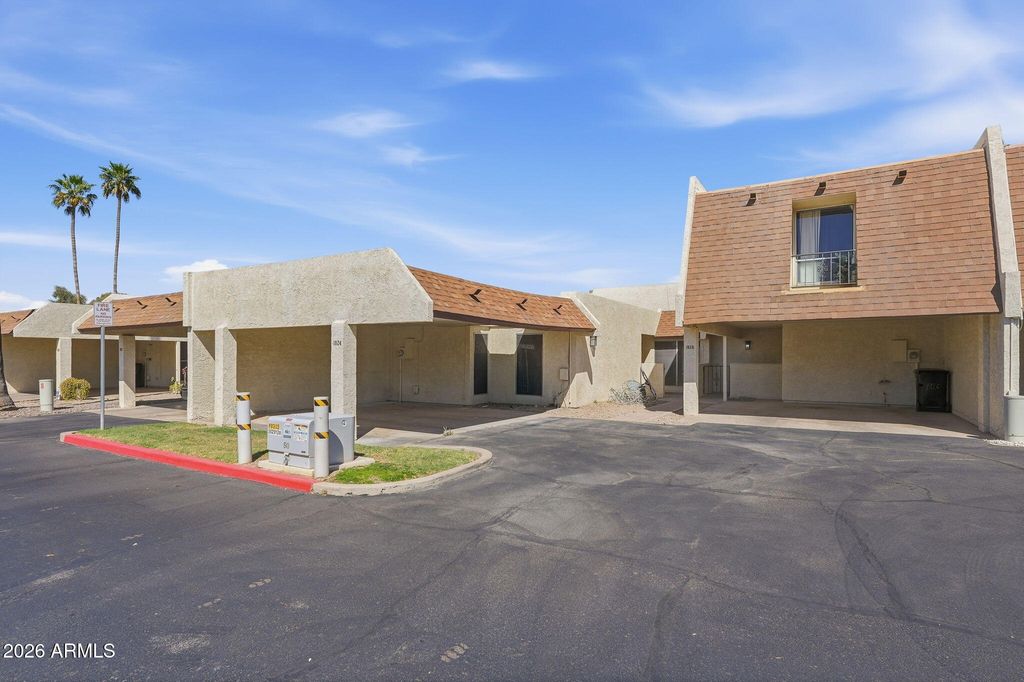 1924 E DUKE Drive, Tempe, AZ 85283