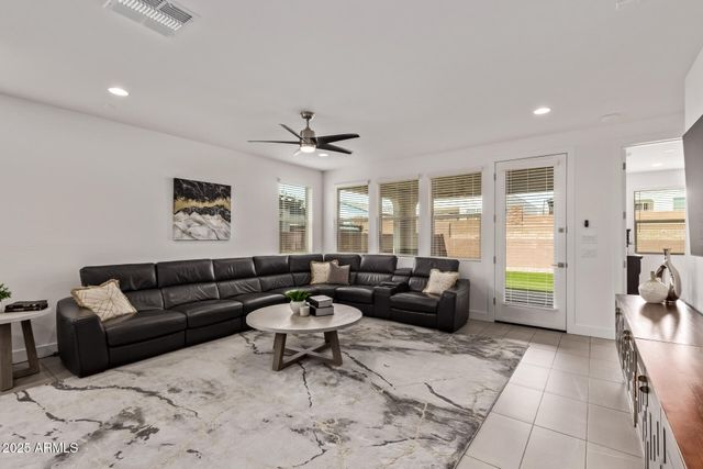 7380 W BENT TREE Drive, Peoria, AZ 85383