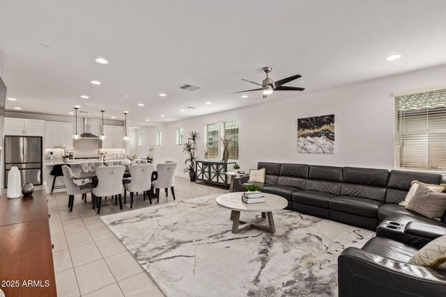 7380 W BENT TREE Drive, Peoria, AZ 85383