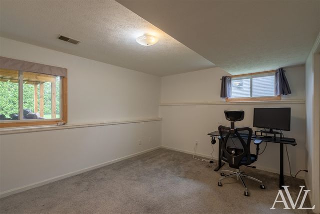 7378 Rolling Hills Drive, Hudsonville, MI 49426