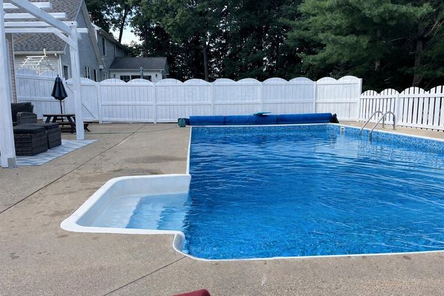 7378 Rolling Hills Drive, Hudsonville, MI 49426