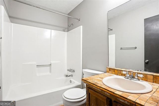 1076 STONEY CREEK Lane, Austell, GA 30168