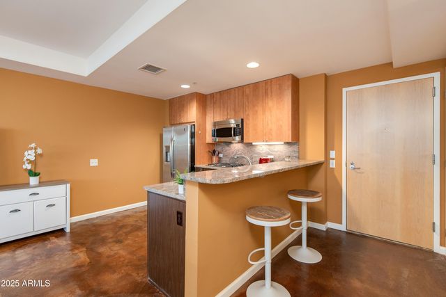7137 E RANCHO VISTA Drive 3003, Scottsdale, AZ 85251