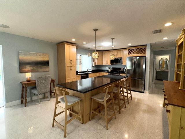 1883 RIVIERA CIRCLE, Sarasota, FL 34232