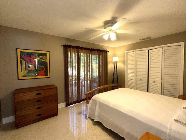 1883 RIVIERA CIRCLE, Sarasota, FL 34232