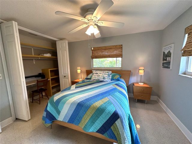 1883 RIVIERA CIRCLE, Sarasota, FL 34232
